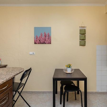 Cozy One Bedroom Apt In Historic Location - Carmo Lisboa 外观 照片