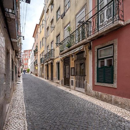 Cozy One Bedroom Apt In Historic Location - Carmo Lisboa 外观 照片