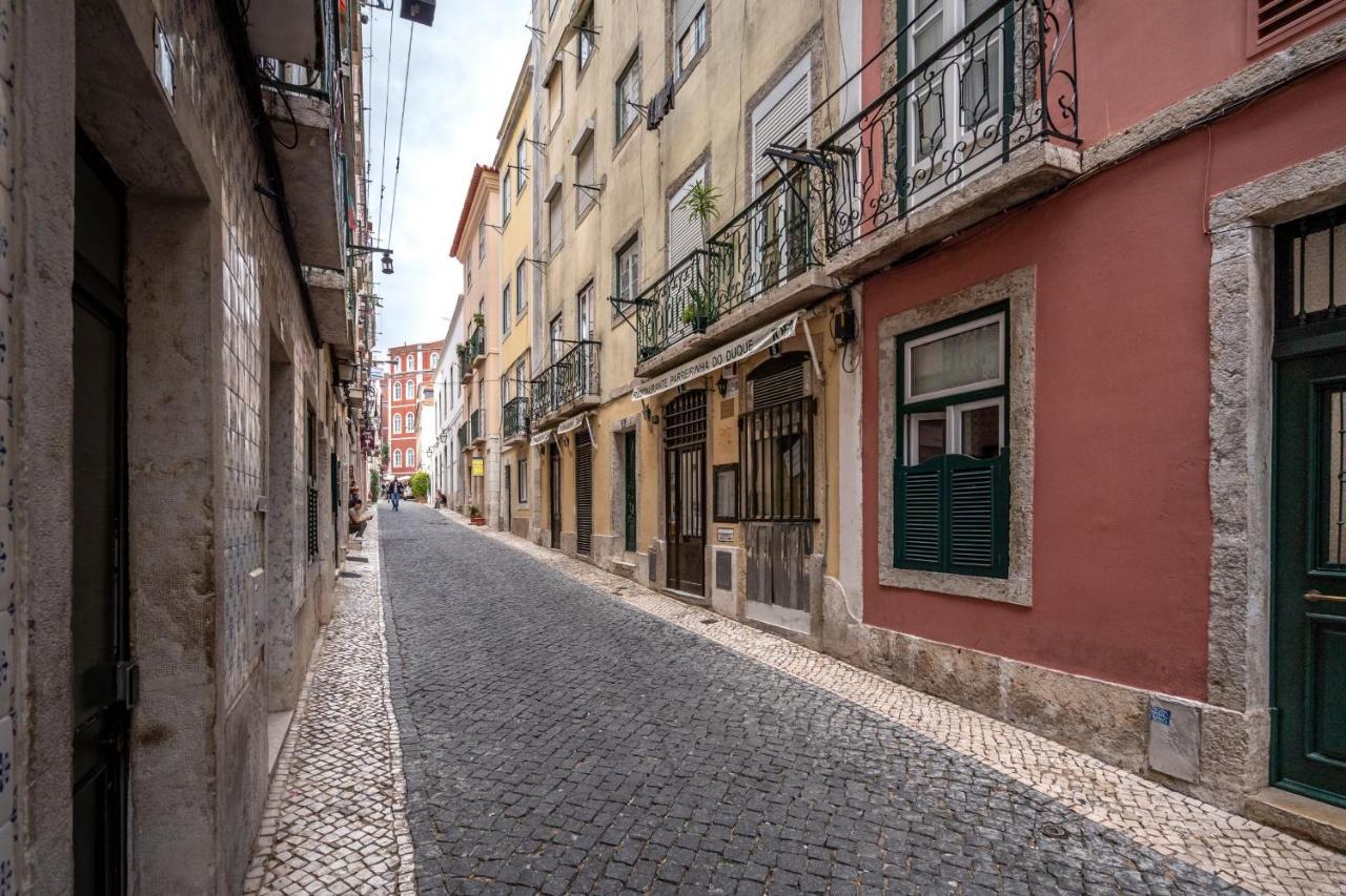 Cozy One Bedroom Apt In Historic Location - Carmo Lisboa 外观 照片